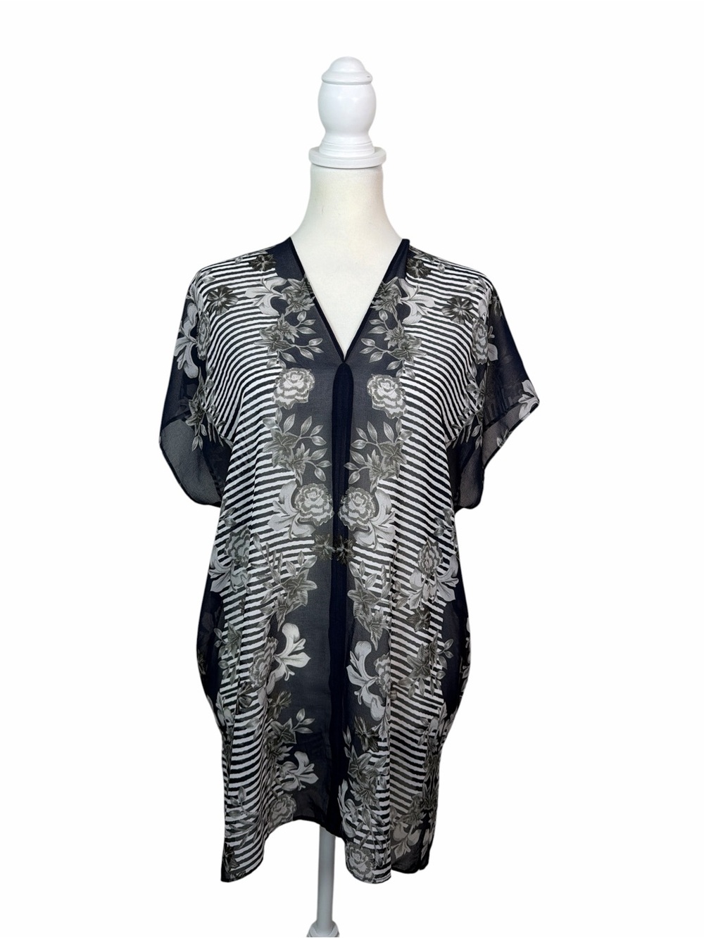 Cabi Size Medium Sheer Floral Stripe Kimono Cardigan Navy White Boho